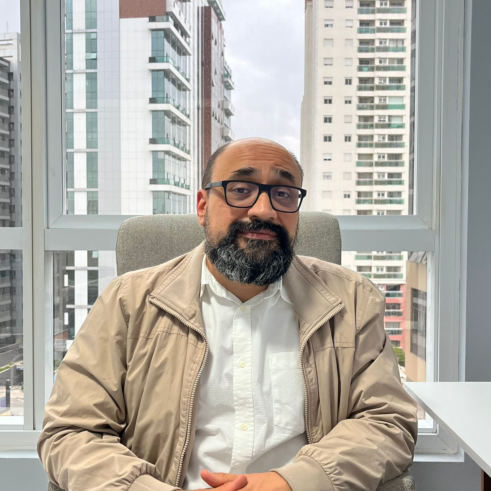 Dr. Giovani Moeckel Carvalho